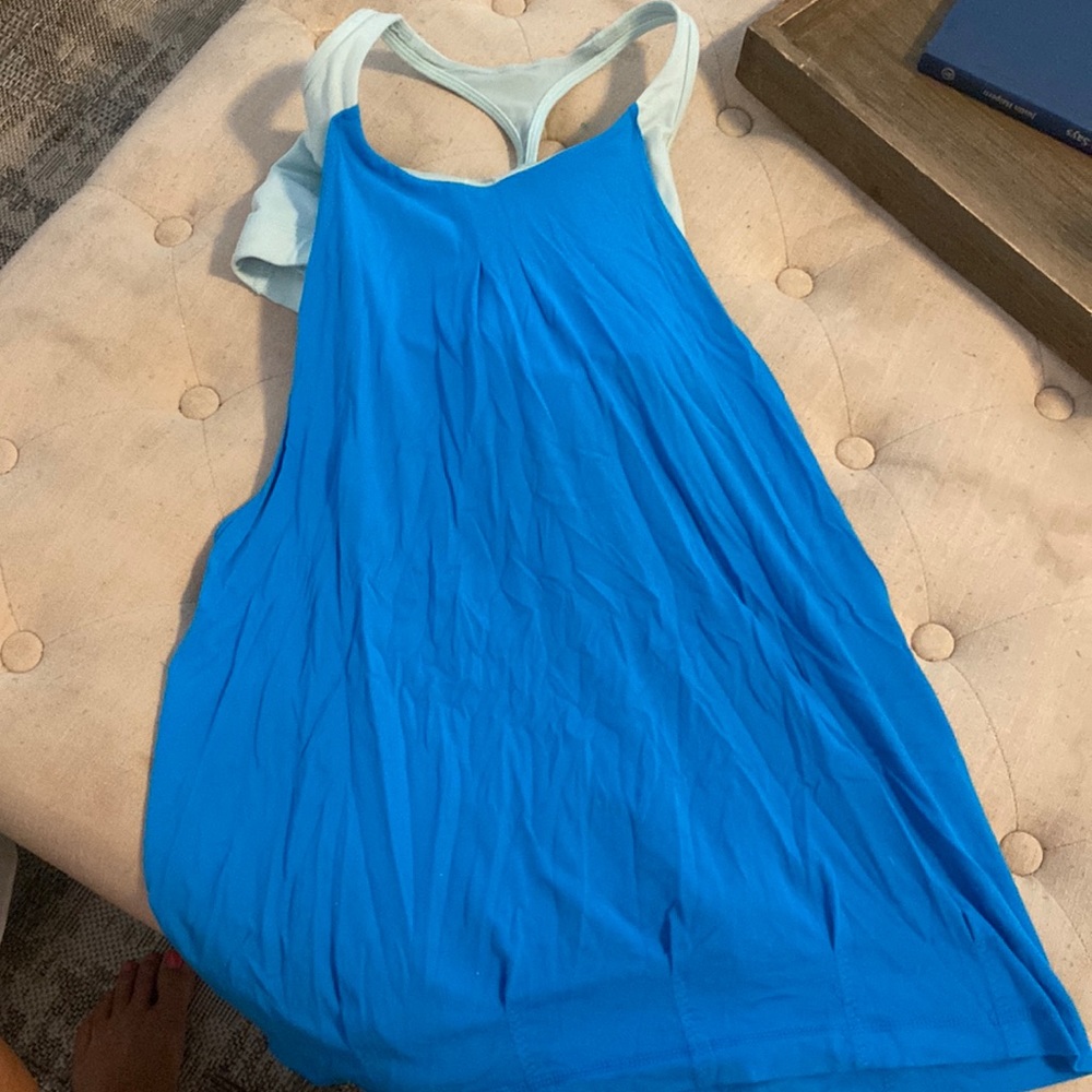 Lululemon top